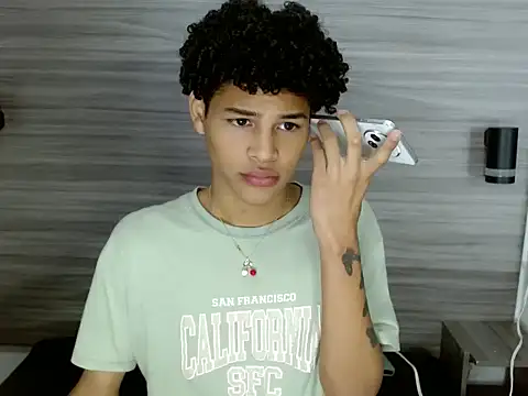 BrindyMichell online show from 21, 10, 2025