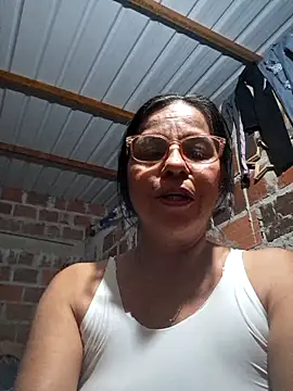 Lucerito-Hot online show from 2, 12, 2025