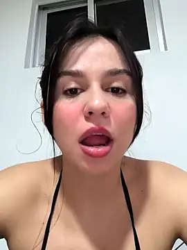 Daniela-rosee online show from 17, 10, 2025