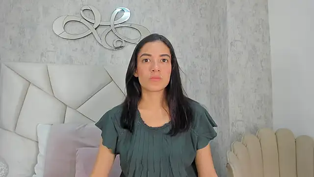 Skylerwhite02 online show from 8, 11, 2025