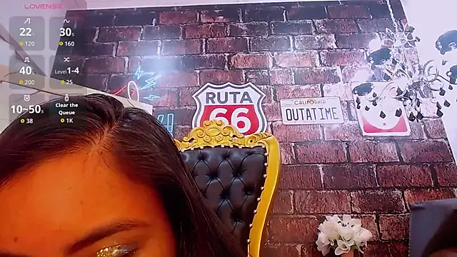 ClaraLara online show from 4, 10, 2025