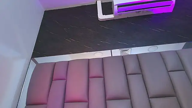 kissme luna online show from 26, 11, 2025