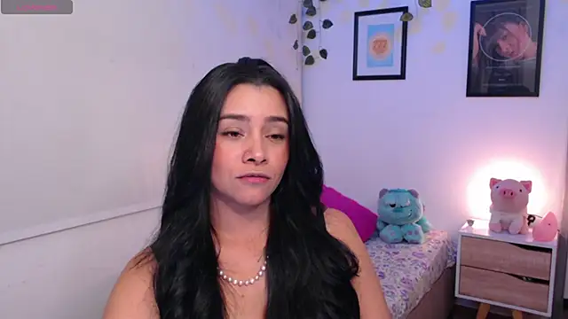 MarilynWhite  online show from 10, 10, 2025