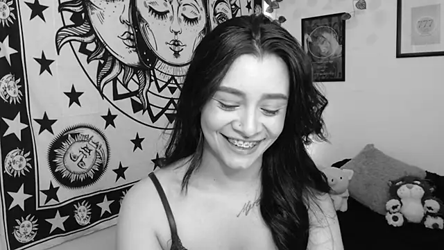 MarilynWhite  online show from 28, 10, 2025