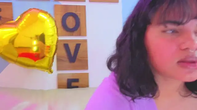 Snapshot of Angelina_rossy chatting on 16, 10, 2025 Angelina rossy online show from 16, 10, 2025