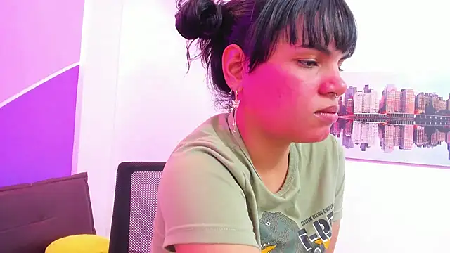 Snapshot of Angelina_rossy chatting on 25, 11, 2025 Angelina rossy online show from 25, 11, 2025