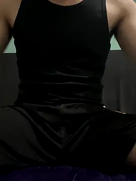 Snapshot of DuyPhat05 chatting on 19, 9, 2025 DuyPhat05 online show from 19, 9, 2025