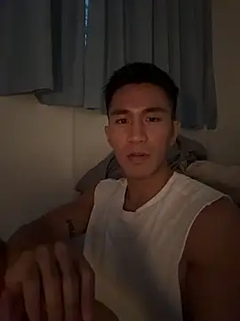 Snapshot of gooodboiii chatting on 12, 10, 2025 gooodboiii online show from 12, 10, 2025