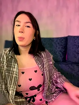 CurvyWoman- online show from 3, 10, 2025