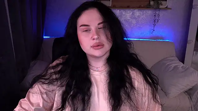 SerahMirabeli online show from 5, 11, 2025