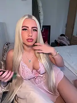 BlondeBetty online show from 17, 3, 2026