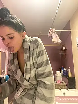 Camwithchlox online show from 3, 11, 2025