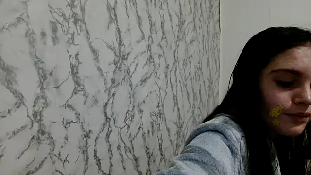 Camwithchlox online show from 5, 11, 2025