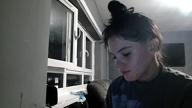 Camwithchlox online show from 7, 11, 2025