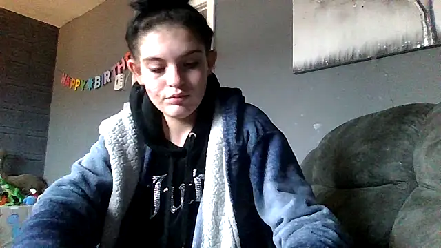 Camwithchlox online show from 12, 11, 2025