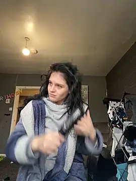 Camwithchlox online show from 14, 11, 2025