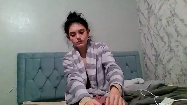 Camwithchlox online show from 16, 11, 2025