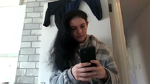 Camwithchlox online show from 19, 11, 2025