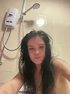 Camwithchlox online show from 20, 11, 2025