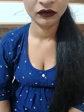 Itz Mayra  online show from 29, 10, 2025