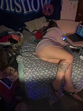 Snapshot of shortywidaphatty chatting on 7, 10, 2025 shortywidaphatty online show from 7, 10, 2025