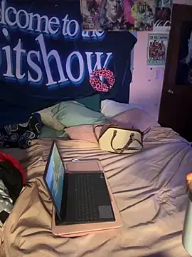 Snapshot of shortywidaphatty chatting on 8, 10, 2025 shortywidaphatty online show from 8, 10, 2025