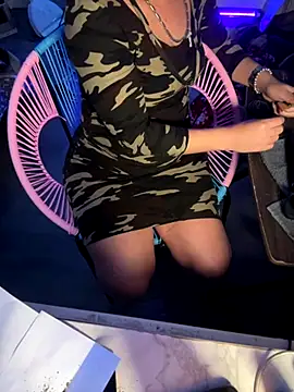 Snapshot of shortywidaphatty chatting on 23, 10, 2025 shortywidaphatty online show from 23, 10, 2025