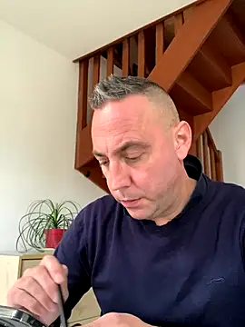 Marronglace1 online show from 6, 11, 2025