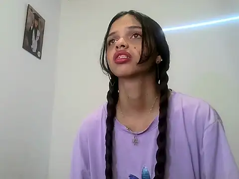 lucy babyy online show from 13, 10, 2025