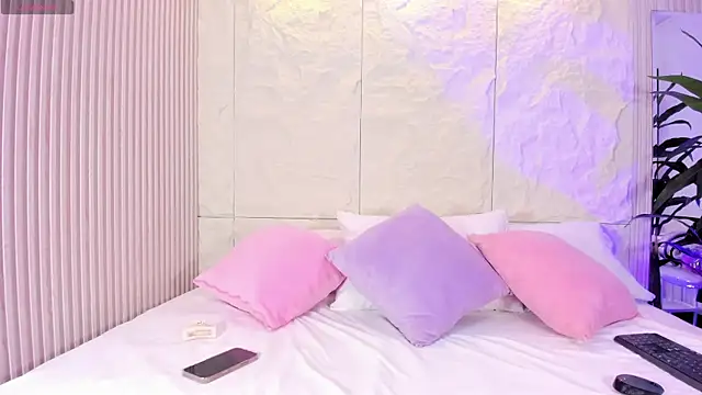 Snapshot of Isabellax21 chatting on 29, 10, 2025 Isabellax21 online show from 29, 10, 2025