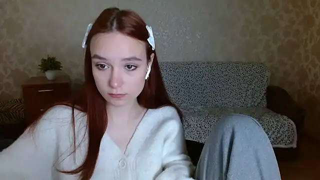 aFoxie online show from 17, 9, 2025