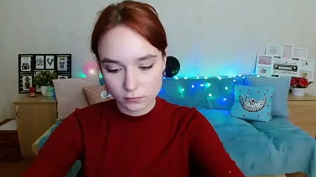 aFoxie online show from 19, 9, 2025
