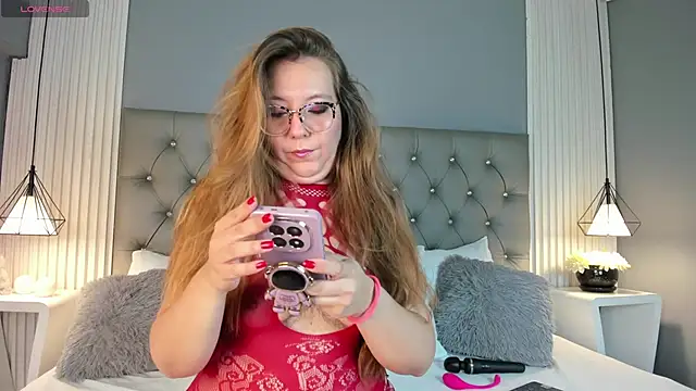 SamantaHarvey online show from 18, 10, 2025