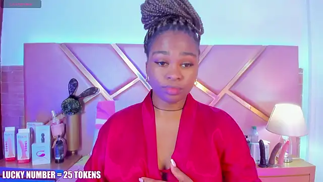 Snapshot of SophieSinclair chatting on 18, 3, 2026 SophieSinclair online show from 18, 3, 2026