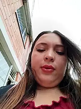 Lunna azul online show from 30, 9, 2025