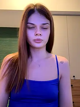 selenatress online show from 26, 9, 2025