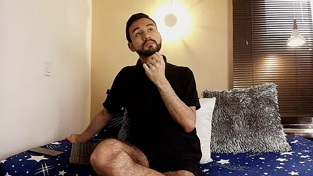 Snapshot of Axel_Moon_S chatting on 15, 11, 2025 Axel Moon S online show from 15, 11, 2025