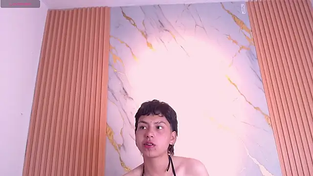 Tomie Lee online show from 8, 10, 2025