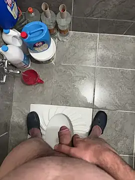 Snapshot of LAZ3R1 chatting on 11, 10, 2025 LAZ3R1 online show from 11, 10, 2025