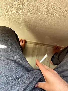 Snapshot of LAZ3R1 chatting on 22, 10, 2025 LAZ3R1 online show from 22, 10, 2025