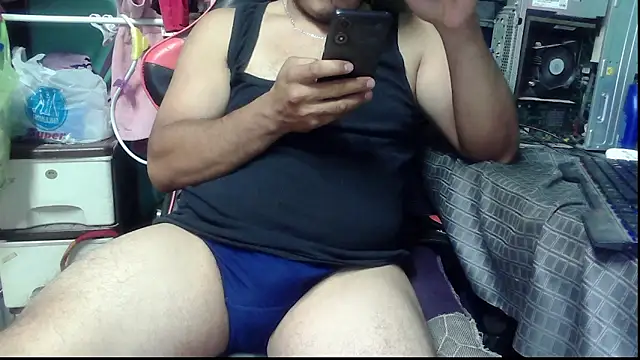 Sexboy 25 online show from 12, 9, 2025