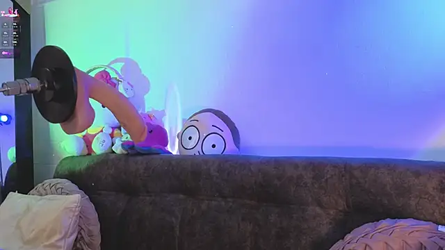 ashlynnlowe  online show from 7, 3, 2026