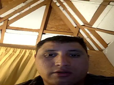 Snapshot of HappyBaseline65 chatting on 30, 11, 2025 HappyBaseline65 online show from 30, 11, 2025