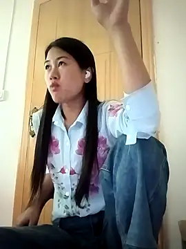 luy-xinh02 online show from 30, 9, 2025