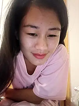 luy-xinh02 online show from 16, 11, 2025