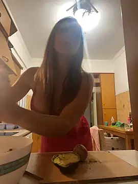 Miss Toxic online show from 14, 9, 2025