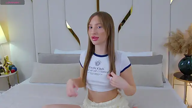 Miranda Scott online show from 8, 11, 2025