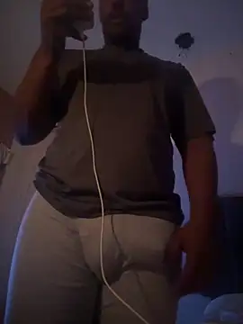 Snapshot of DemontimeLo chatting on 11, 9, 2025 DemontimeLo online show from 11, 9, 2025