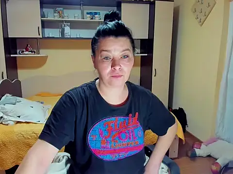 Soffy Skye online show from 9, 2, 2026