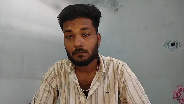 Snapshot of devil_khilesh chatting on 14, 10, 2025 devil khilesh online show from 14, 10, 2025